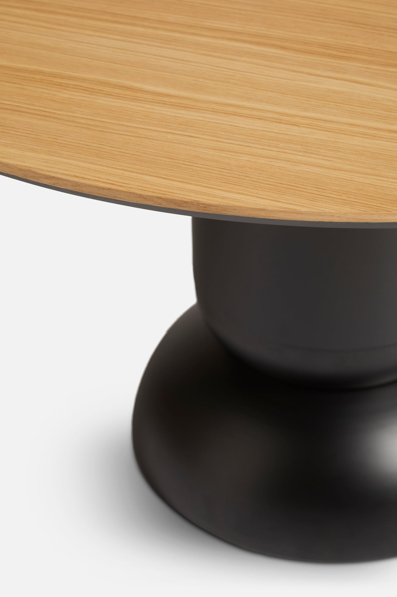 Ludo dining table, 130 cm, black - white pigmented lacquered oak