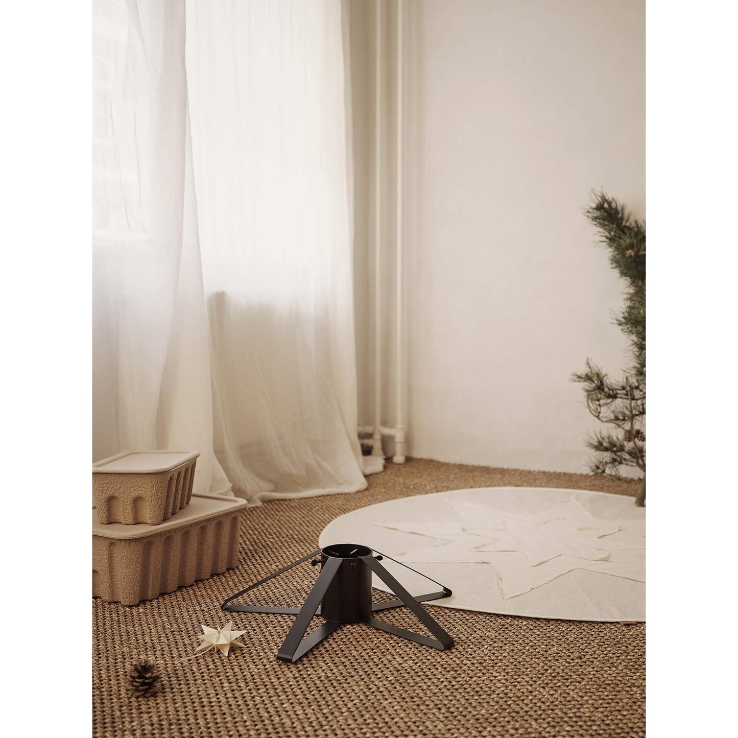 Ferm Living Vela Star Christmas Tree Rug Natural