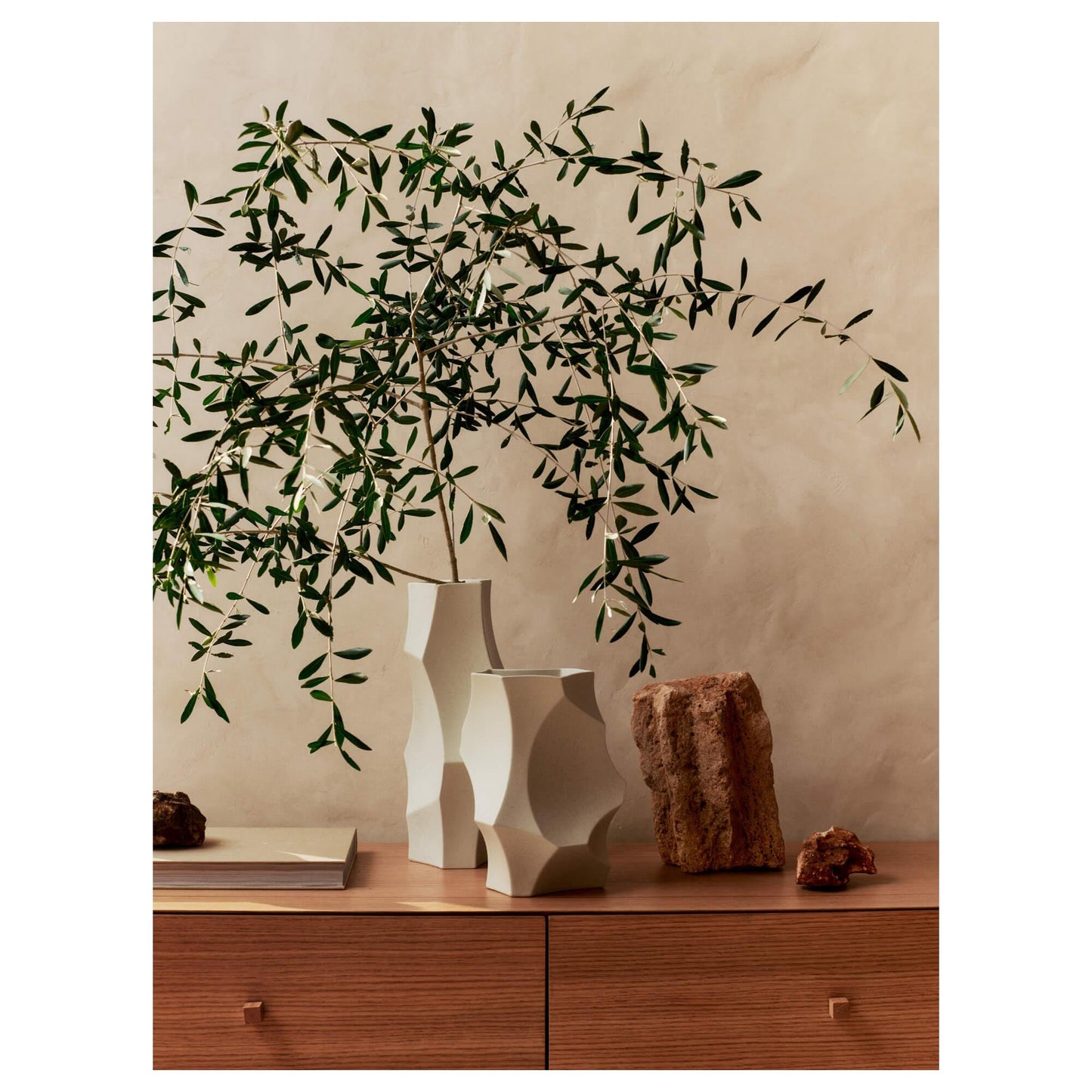 Ferm Living Cueva Vase H37 Off White