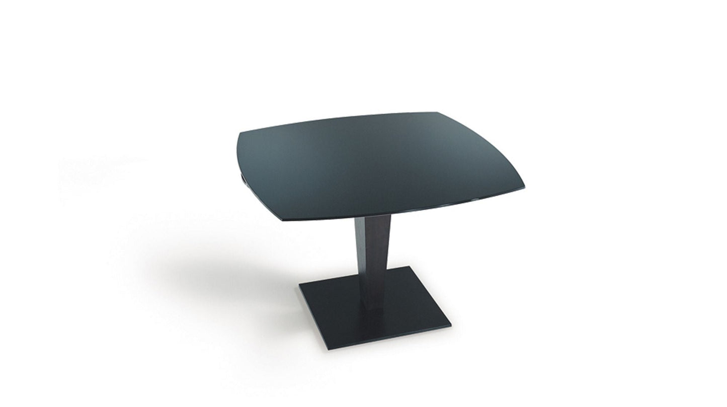 CROCUS DINING TABLE by Roche Bobois