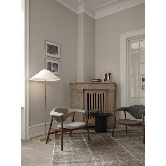 Masculo Dining Chair Upholstered In Eero Special FR 106 With Legs In Walnut