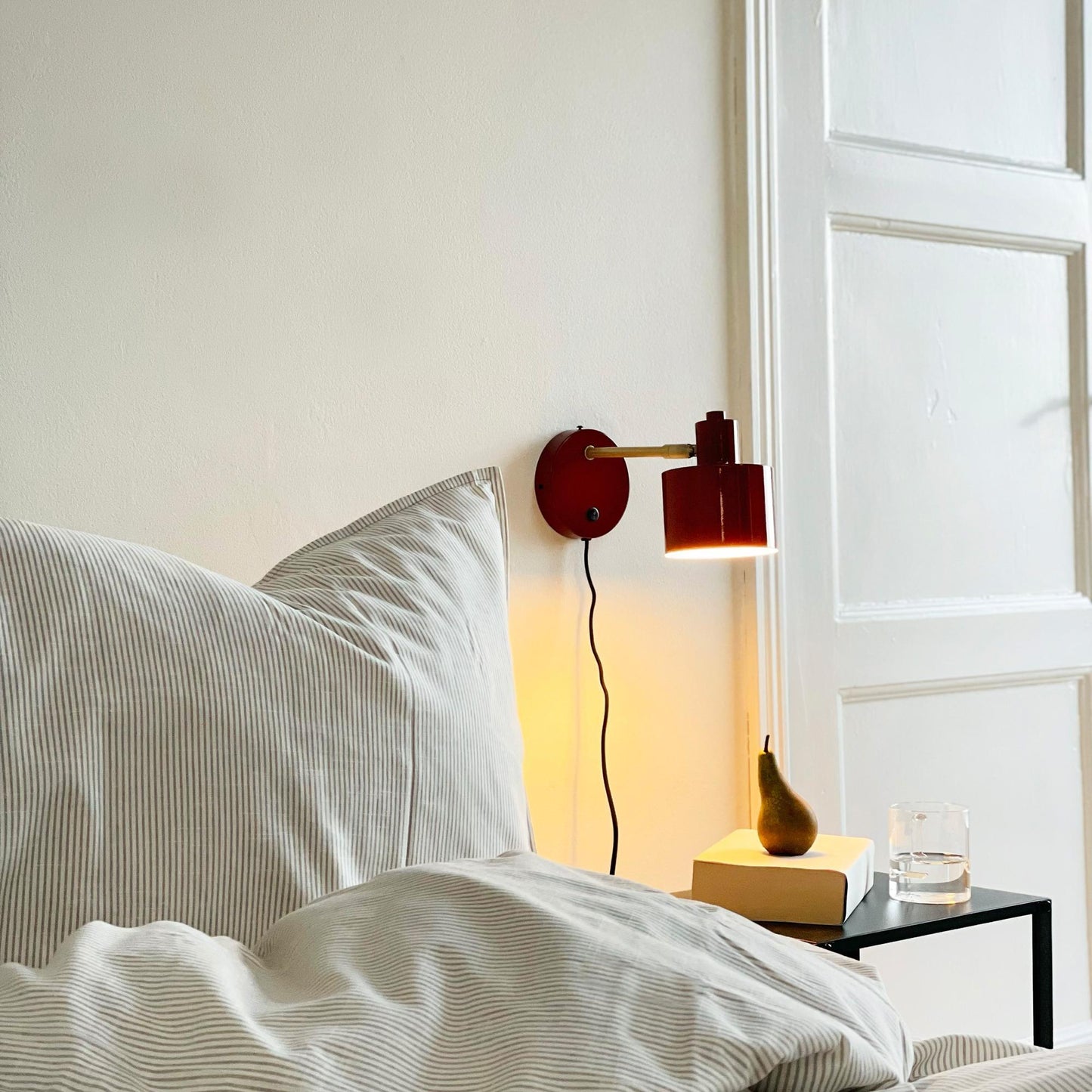 Dyberg Larsen Ocean Wall Lamp Dark Green/ Brass