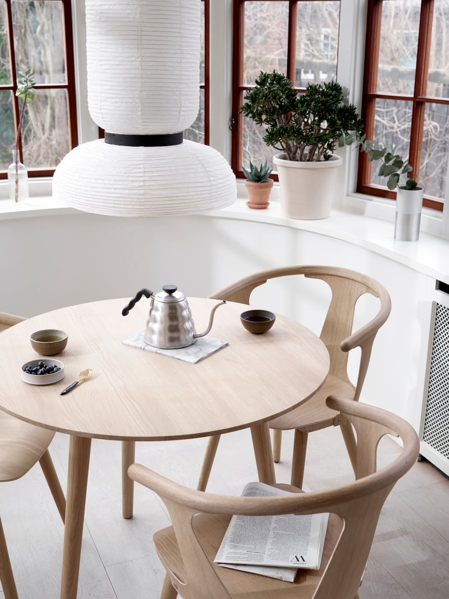 In Between SK3 table 90 cm, oiled oak