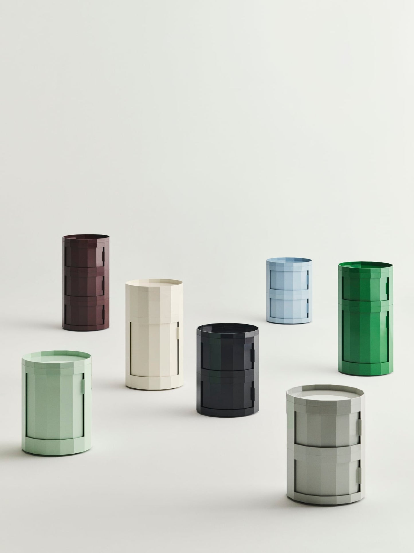 Facet cabinet 110, incl. feet and castors, spinach green
