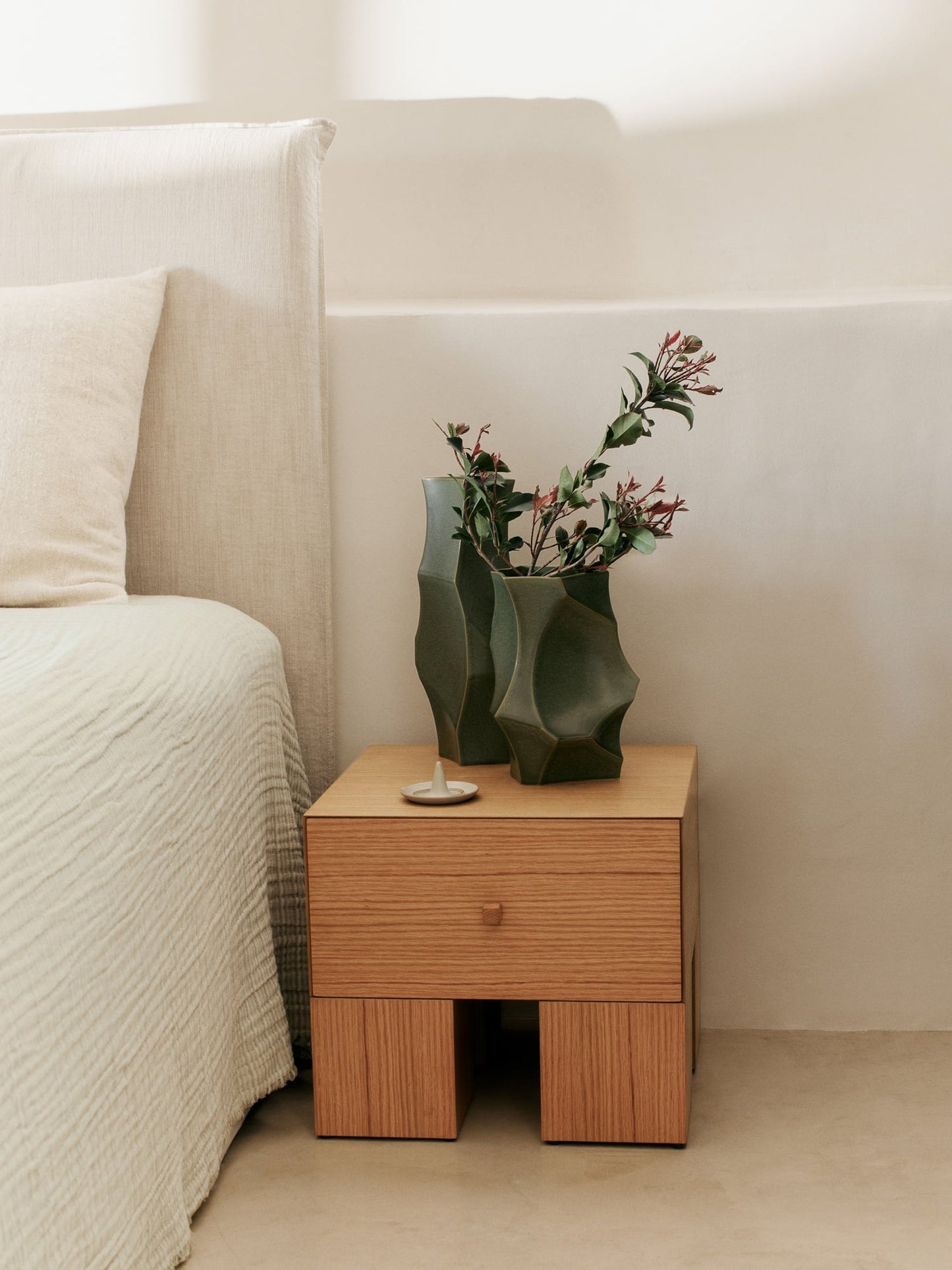 Kuben bedside table 1x1, natural oak veneer