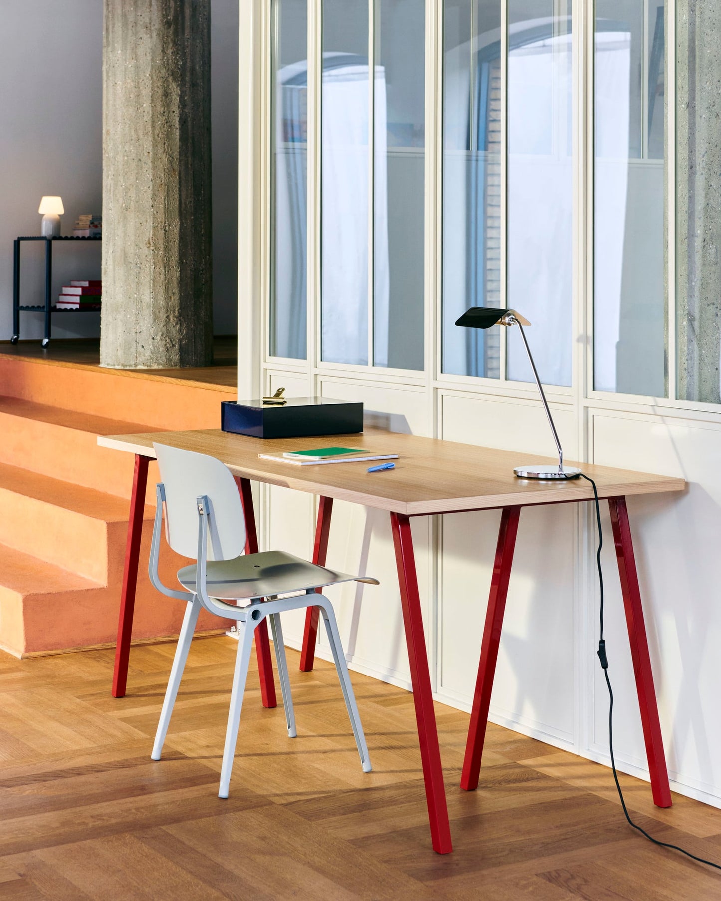 Loop Stand table, 160 cm, maroon red - lacquered oak