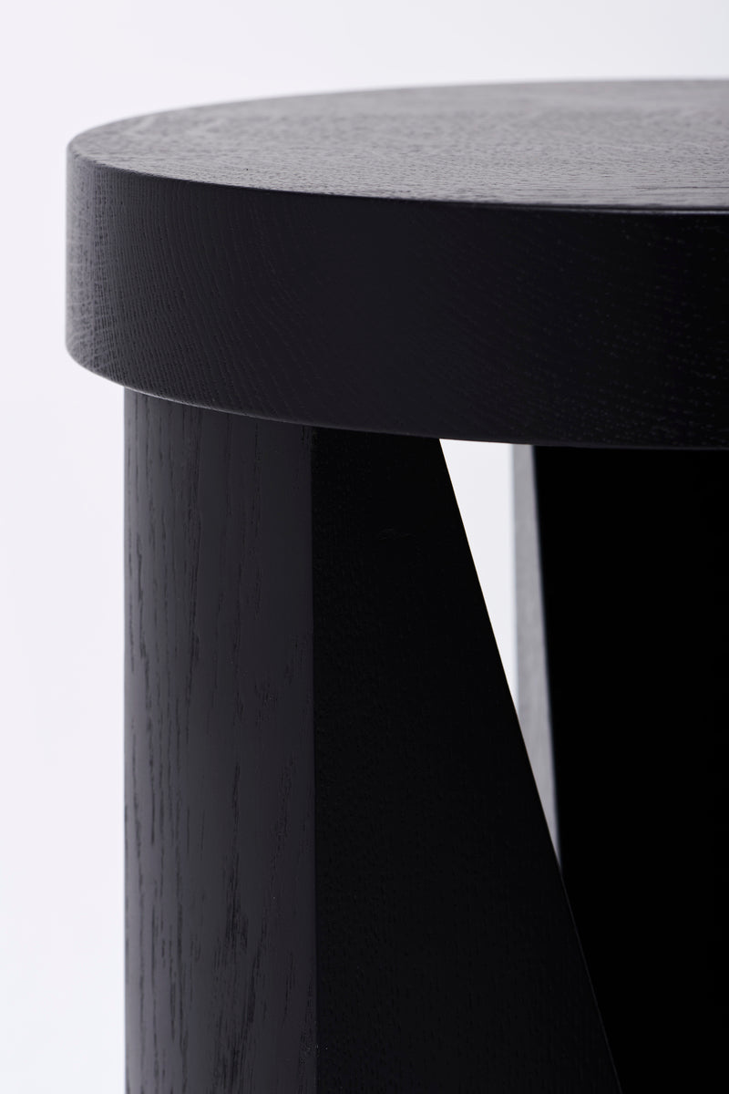 MC20 Cugino stool, black