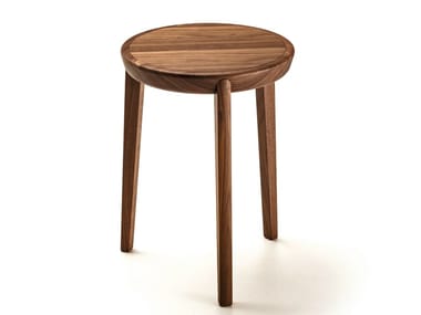 BELLEVUE T02L - Round wooden coffee table by Very Wood