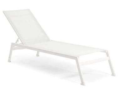VICTOR - Recliner Batyline® sun lounger by Varaschin
