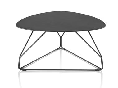 POLYGON WIRE - Triangular metal coffee table by Herman Miller