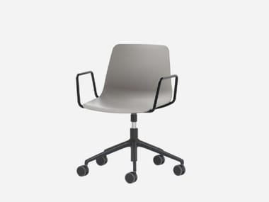 VARYA - Polypropylene office chair with armrests with 5-Spoke base by Inclass