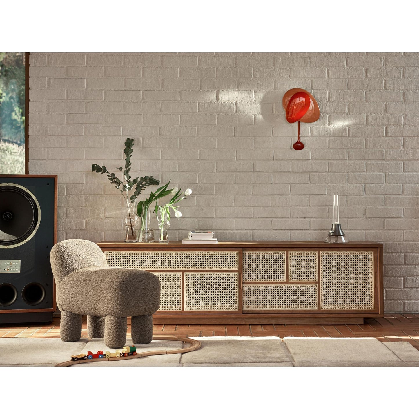Design House Stockholm Mellow Clock Clock Red