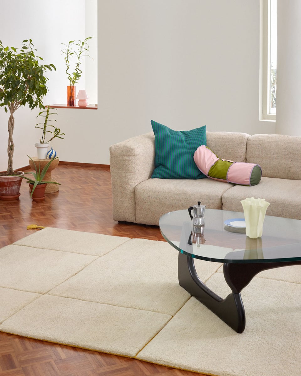 Noguchi coffee table, black ash