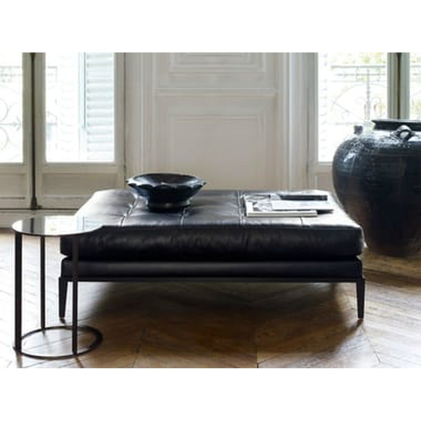SIMPLICITER - Upholstered Leather Pouf