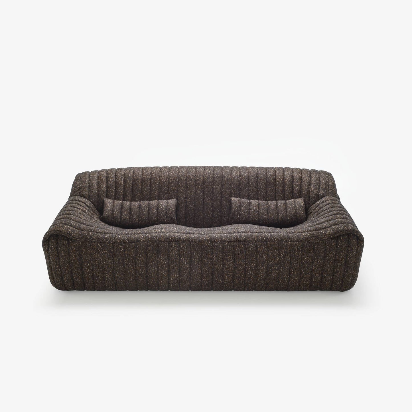 Sandra Large settee with lumbar cushions