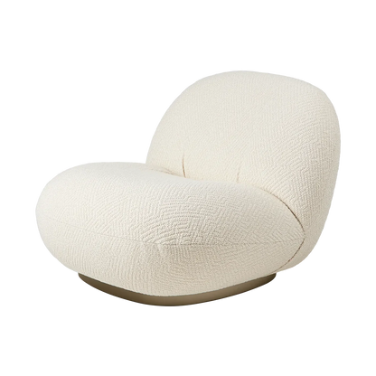 Pacha Lounge Chair by Gubi #Dora Boucle, Enzo Degli Angiuoni (0001, Standard) / Pearl Gold