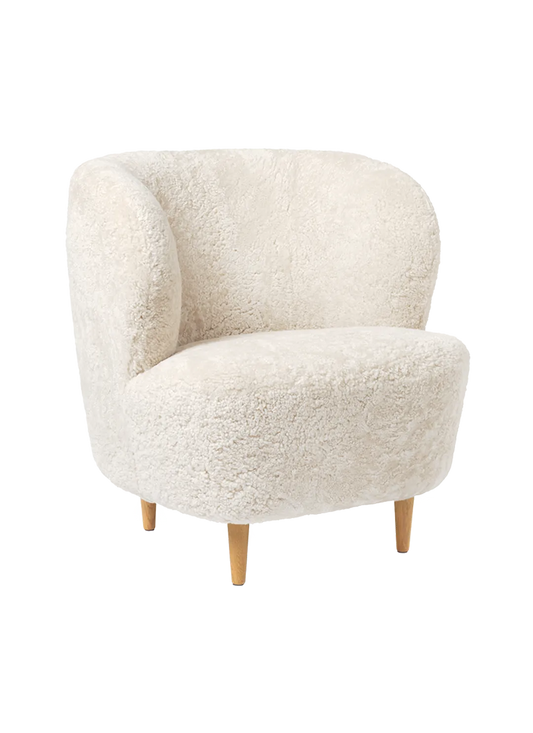 STAY LOUNGE CHAIR - Fully Upholstered by Gubi