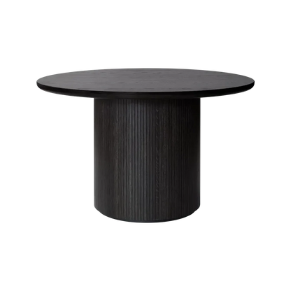 Moon Dining Table - Round by Gubi #Brown/Black Stained Veneer Oak Lacquered / Brown/Black Stained Veneer Oak Lacquered / Ø120 cm
