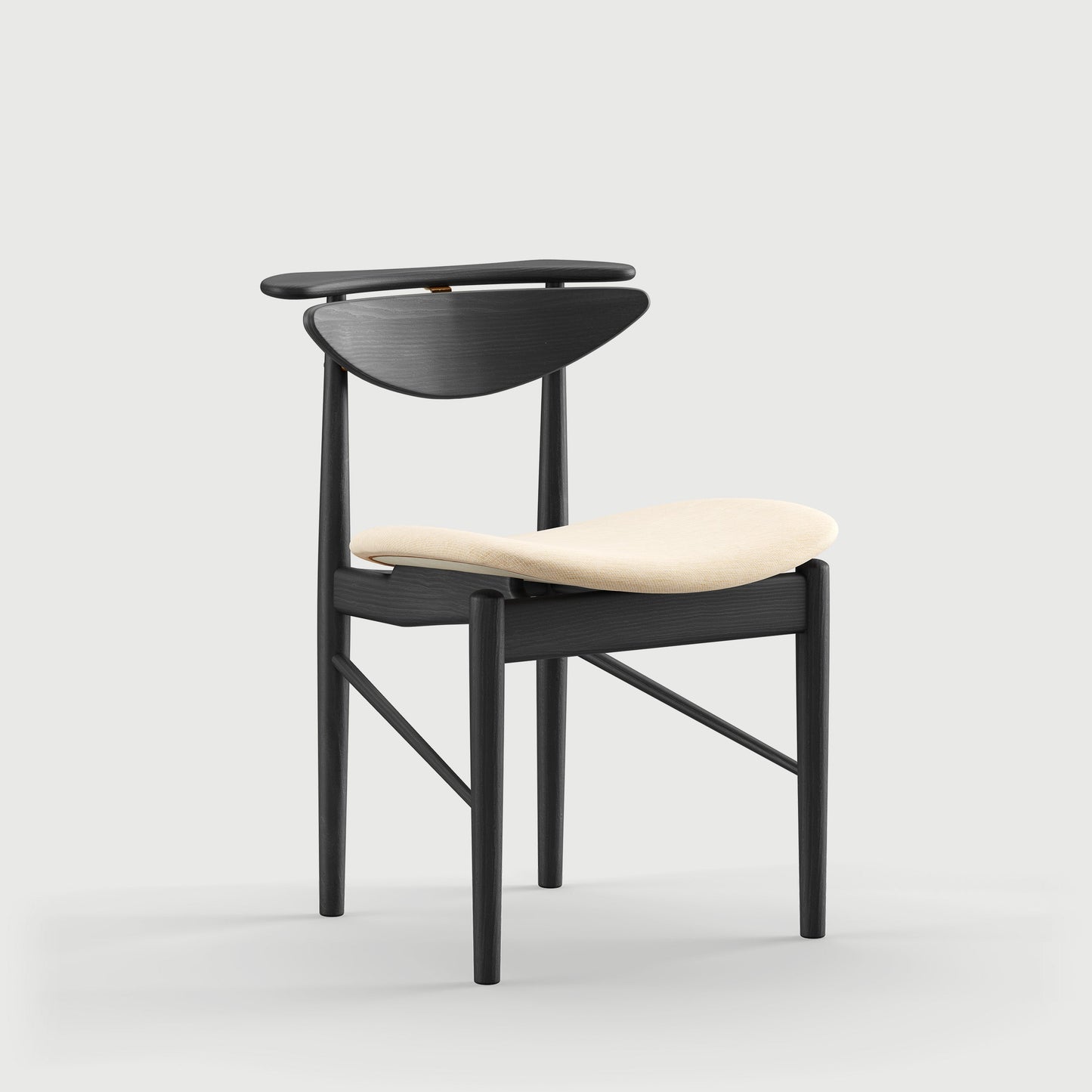THE READING CHAIR by House of Finn Juhl #Oak Black Painted  / Watercolour | Soft Linen 