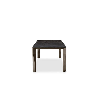 Diamond Table