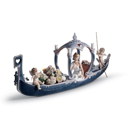 Gondola of Love goddess Sculpture by Lladró
