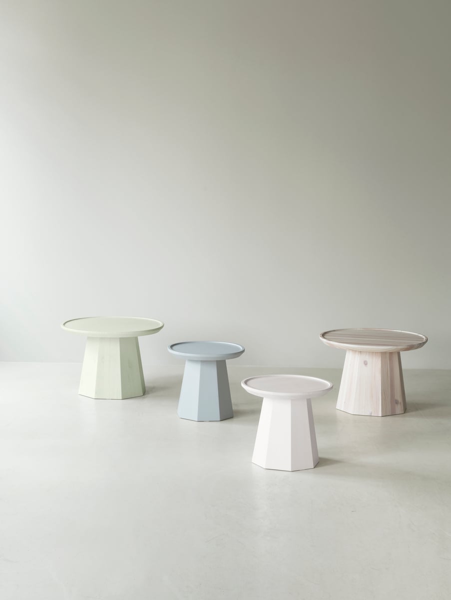 Pine table, small, rose