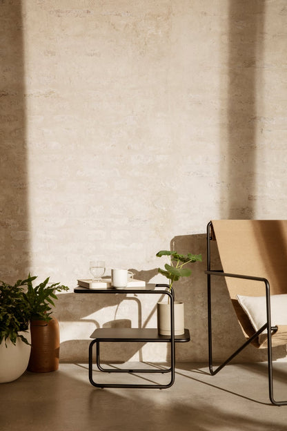 Level side table, black