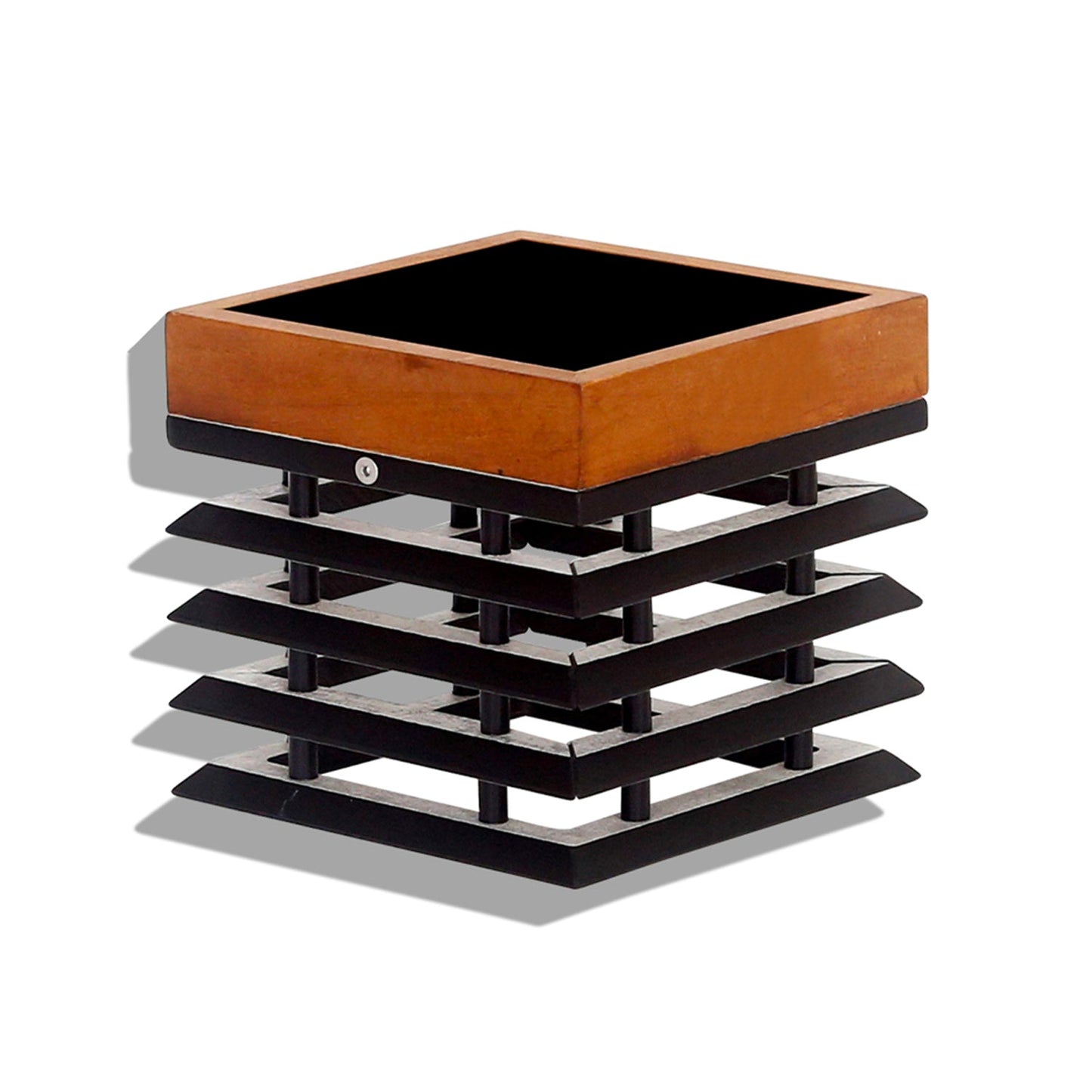 Les Jardins Tekura Solar Wall Lamp