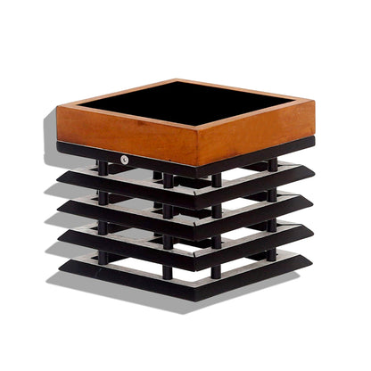 Les Jardins Tekura Solar Wall Lamp