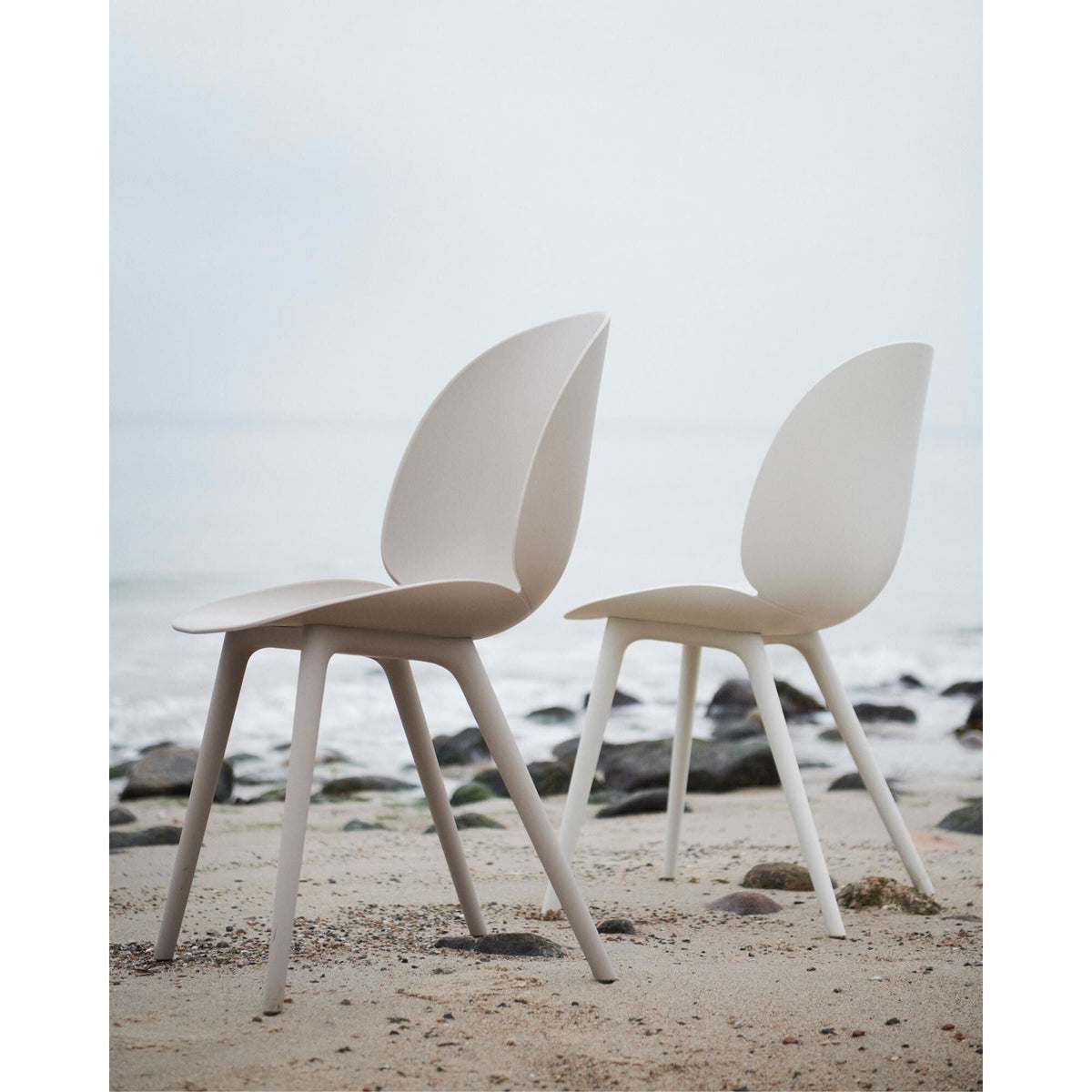 Beetle Outdoor Dining Table Chair Plastic Beige