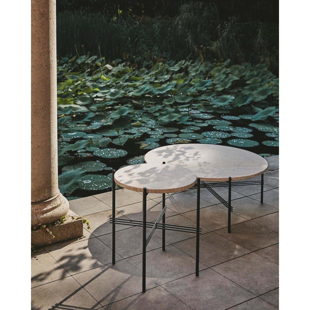 TS Outdoor Coffee Table Round Ø80 White Travertine/Black