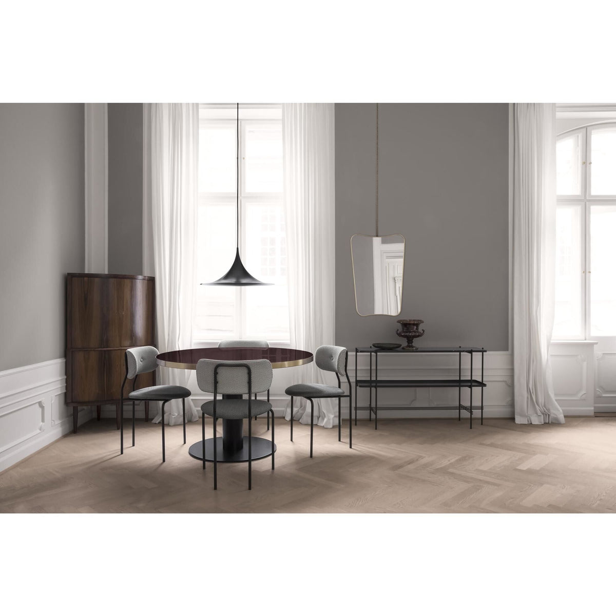 Coco Dining Chair Around Bouclé 004