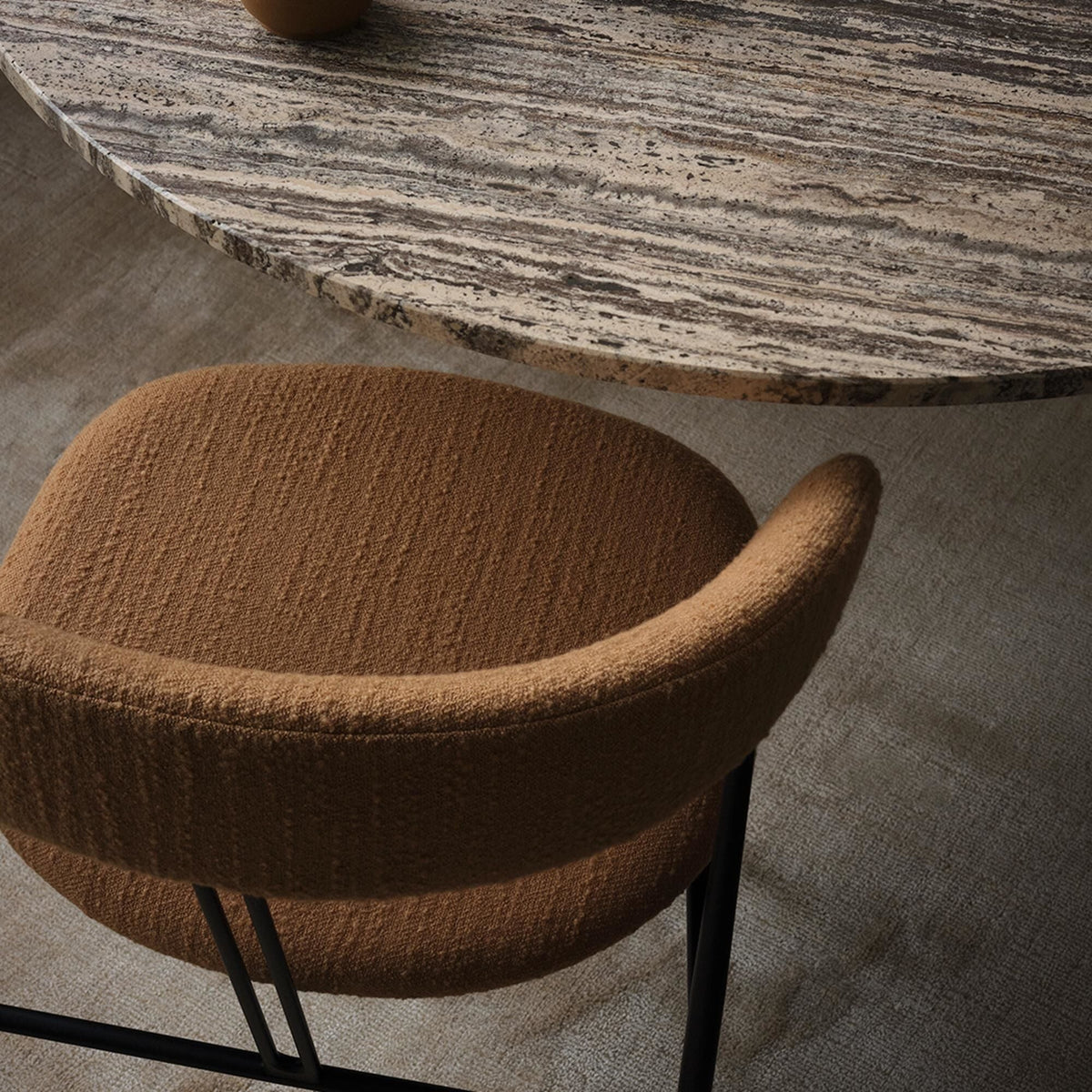 Violin Dining Chair Around Bouclé 023