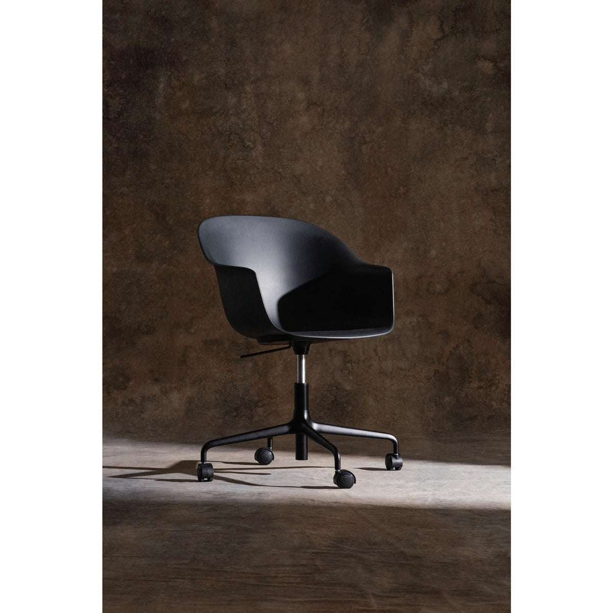 Bat Office Chair Matt Black/ Black