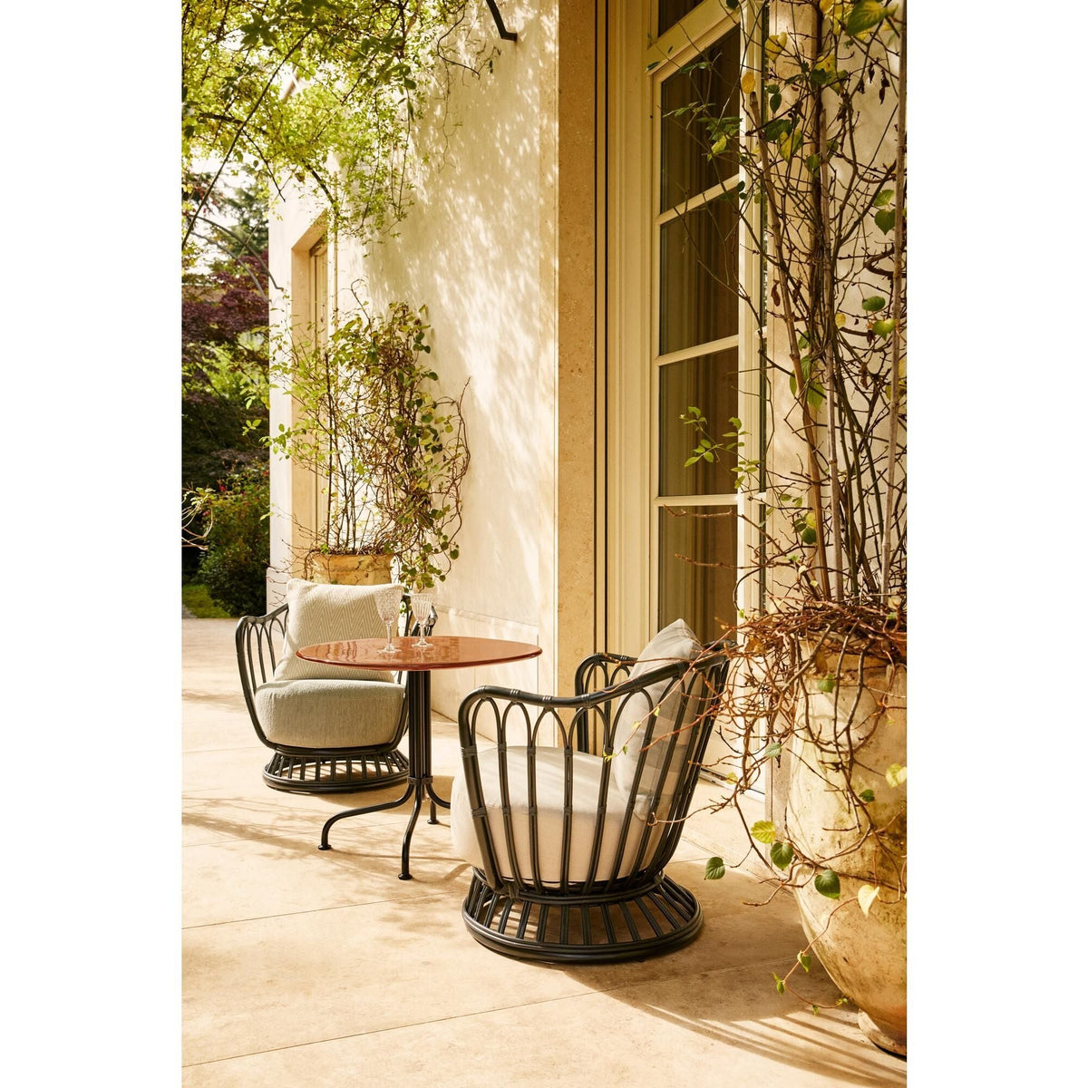 Grace Outdoor Armchair Black/Lorkey 41/Lorkey 43