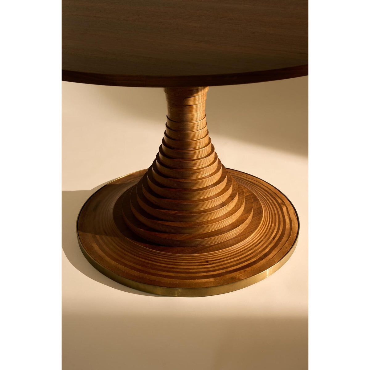 Tavolo A Dischi Dining Table Ø120 American Walnut/High Gloss
