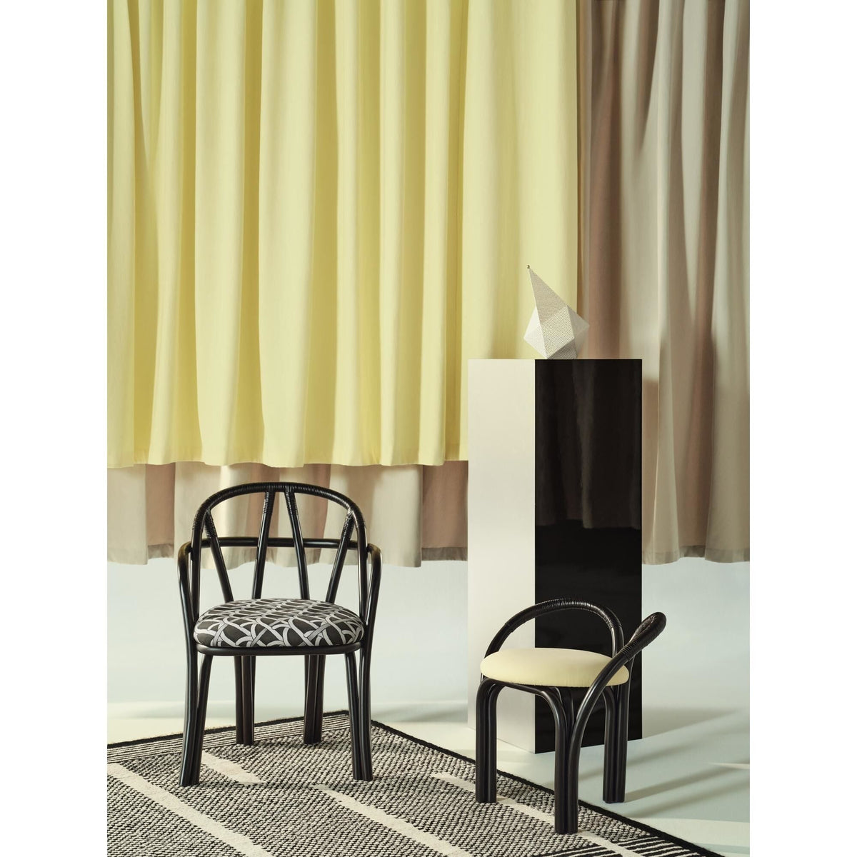 Bistra Dining Chair With Armrests Ebony Painted
