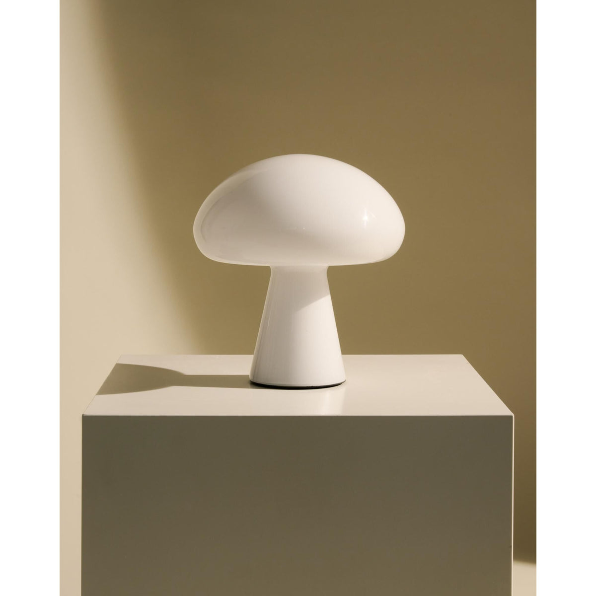 Obello Portable Lamp Pearl White