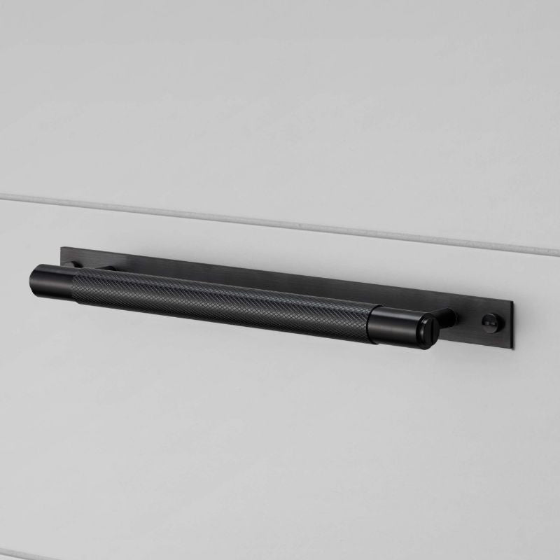 Buster + Punch Pull Bar Cross