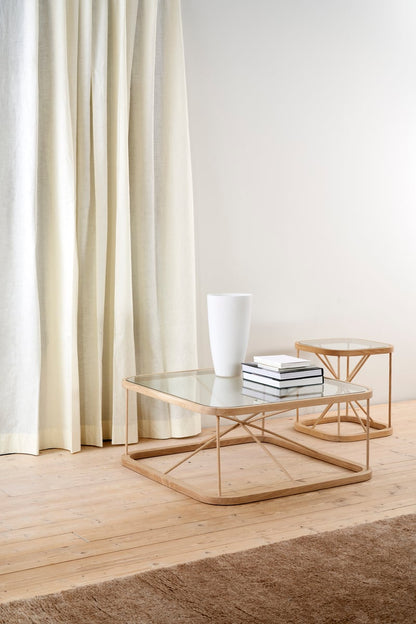 Twiggy table 88 x 88 cm, oak