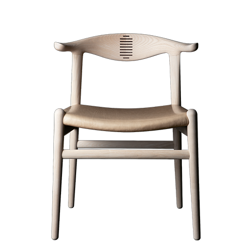 pp505 | Cow Horn Chair