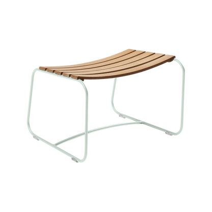 SURPRISING TEAK FOOTREST by Fermob