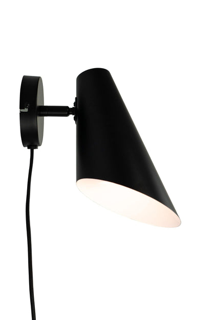 Dyberg Larsen Cale Wall Lamp Black