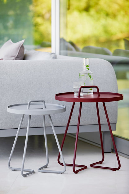 On-the-move table, small, white
