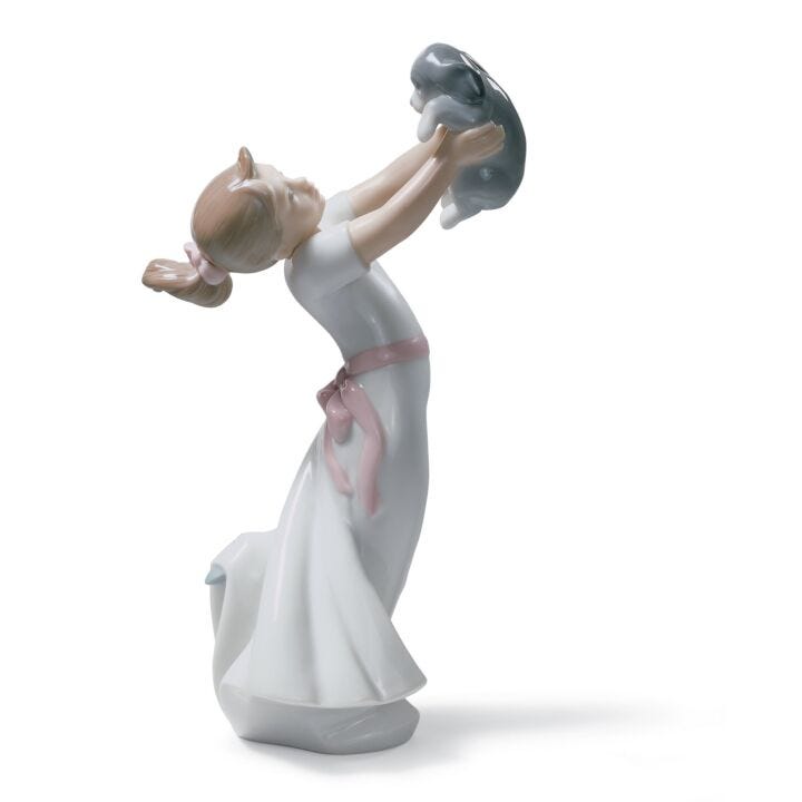The Best of Friends Girl Figurine by Lladró