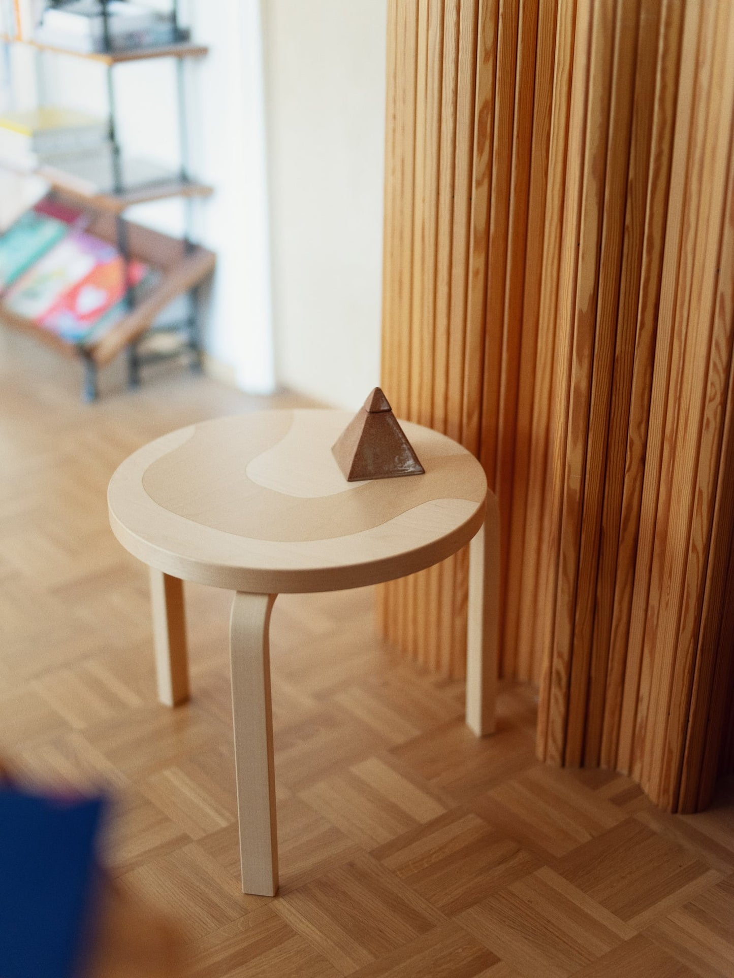 Aalto table 90D, Artek + Marimekko, Seireeni