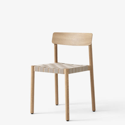 Betty Stackable Chair Tk1 by &Tradition #Solid lacquered oak/Natural