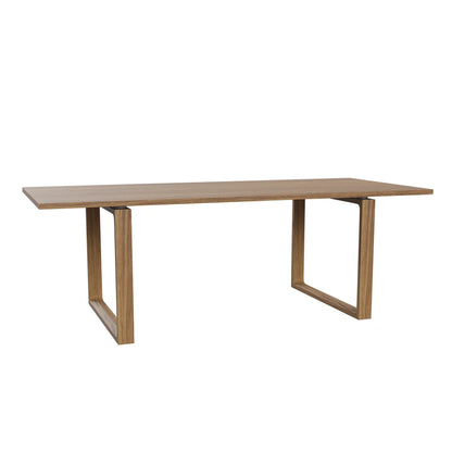 Essay™ - CM21, Dining Table, 218 x 95 cm by Fritz Hansen