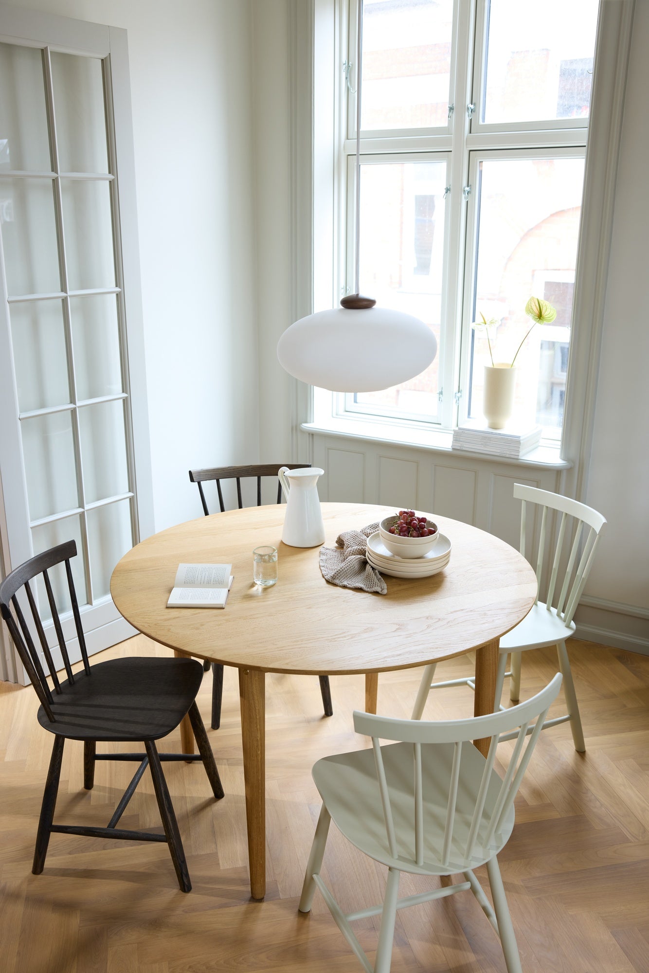 C62 Bjørk dining table, 115 cm, oiled oak