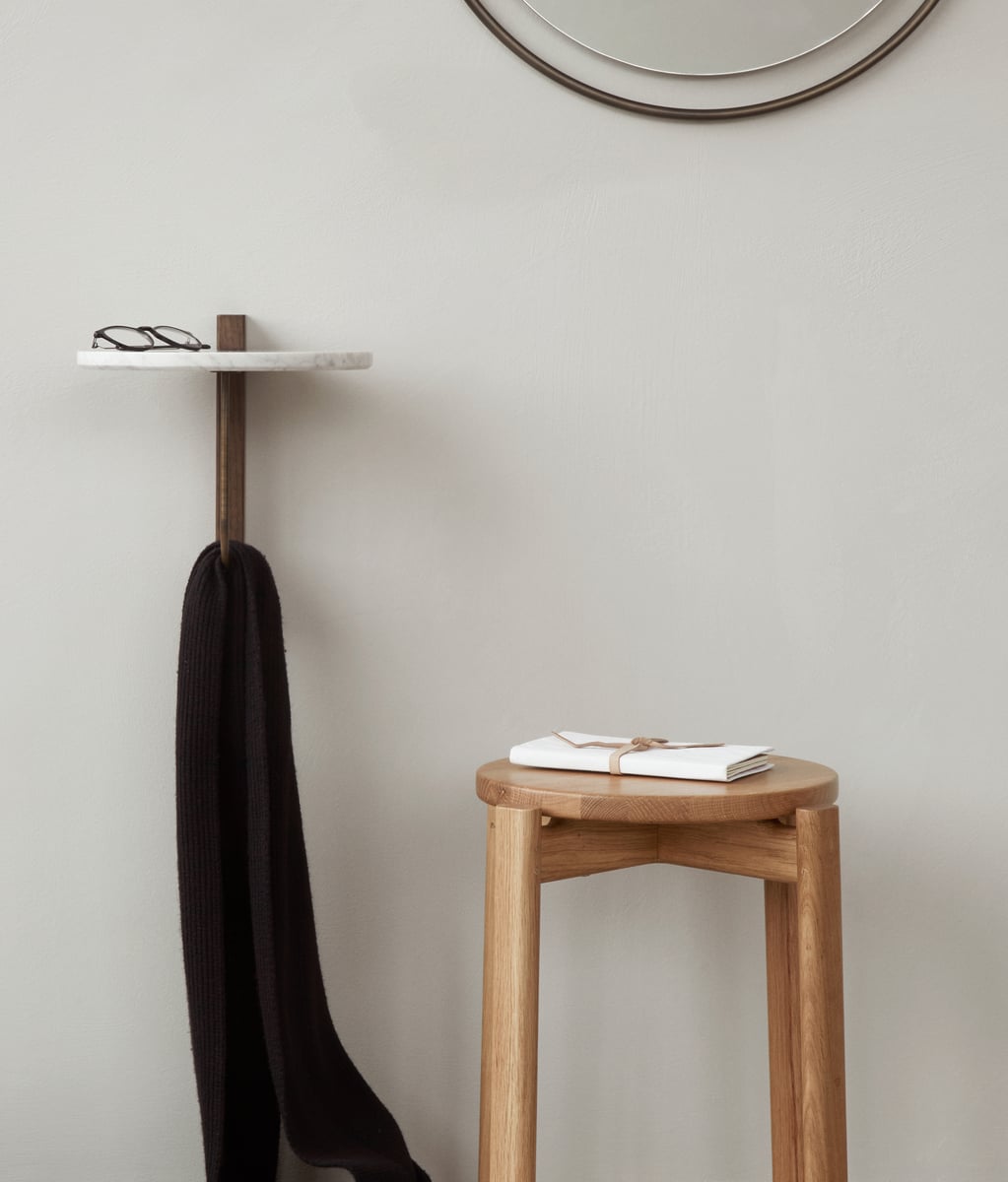 Corbel shelf, dark stained oak - Carrara marble